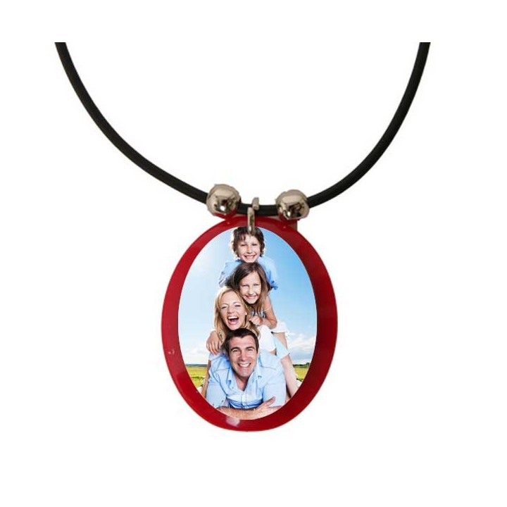 Keramický amulet s potiskem, se šnůrkou